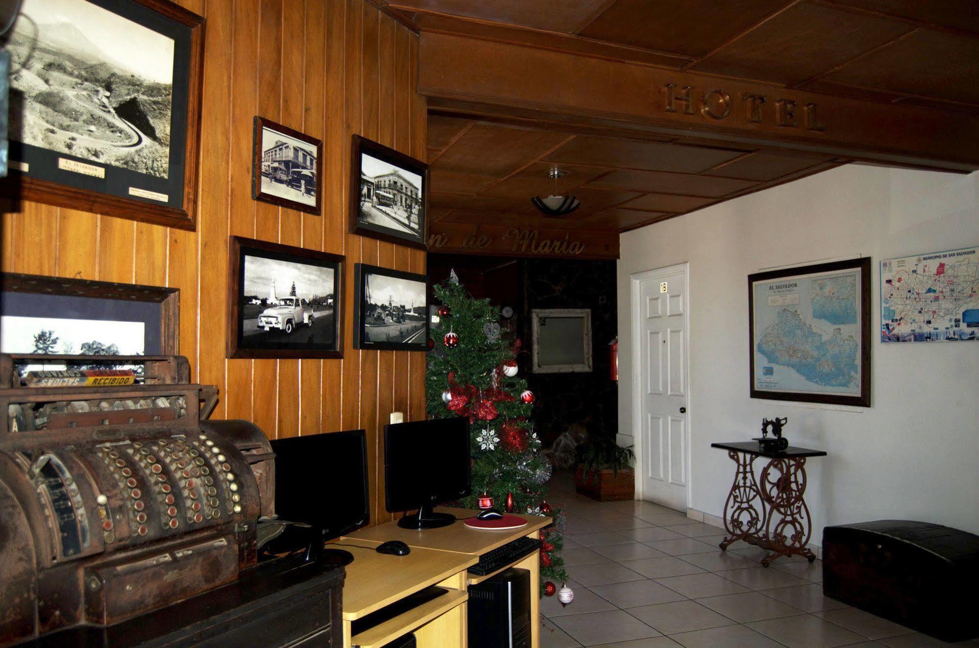 Hotel Meson De Maria Antiguo Cuscatlan Exterior photo
